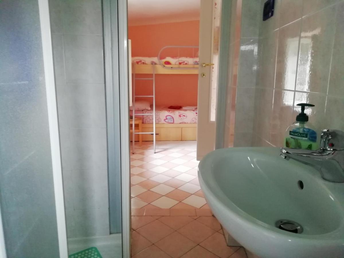 Mare, Monti E...Cinque Terre Apartment Специя Екстериор снимка