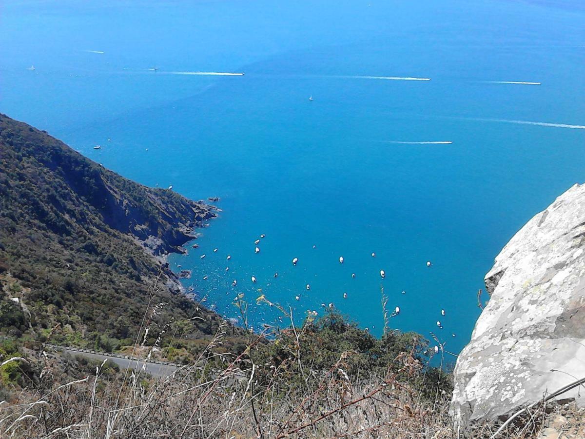 Mare, Monti E...Cinque Terre Apartment Специя Екстериор снимка